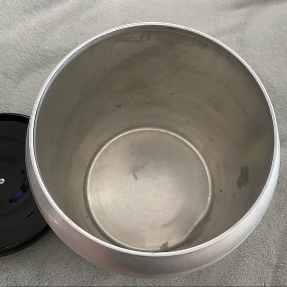 Vintage Kromex Flour Canister - Picture 6 of 7